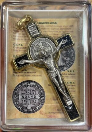 Fém Szent Benedek kereszt dobozban